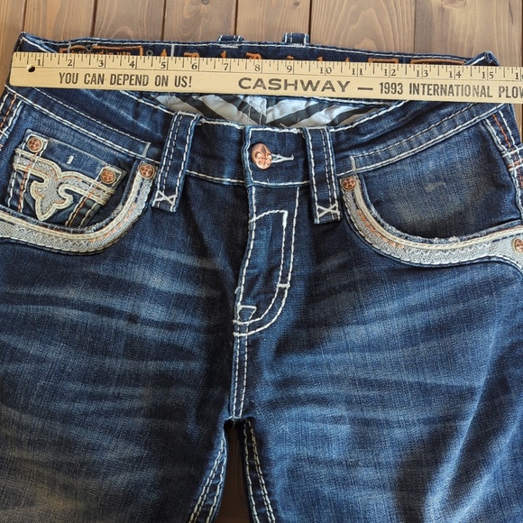 Men's Rock Revival Blue Jeans with Embroidered Pockets - Picture 7 of 15